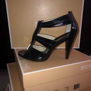 MK heels